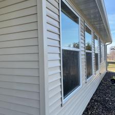 Beautiful Single Level House Wash & Window Cleaning in Sartell, MN 5
